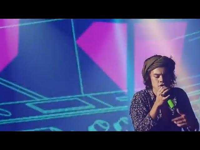 One Direction - Diana (Live From San Siro)