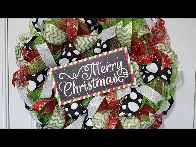 MERRY CHRISTMAS DECO MESH WREATH using 18 inch form frame