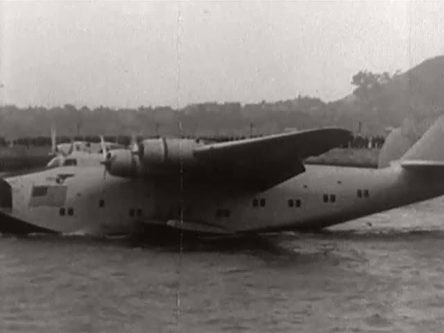 History in the Making Your Ringside Seat at World War 2 - CharlieDeanArchives / Archival Footage