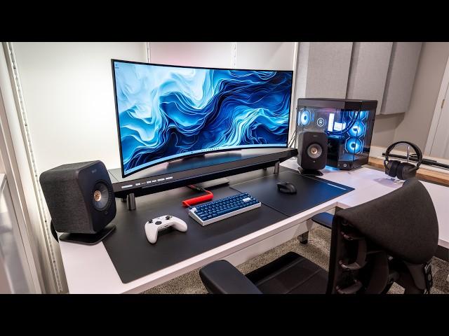 The ULTIMATE Gaming Setup 2025!