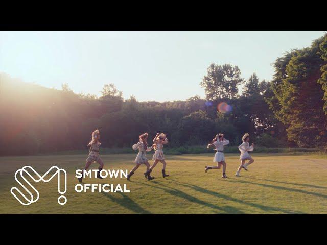 Red Velvet 레드벨벳 'Cosmic' MV