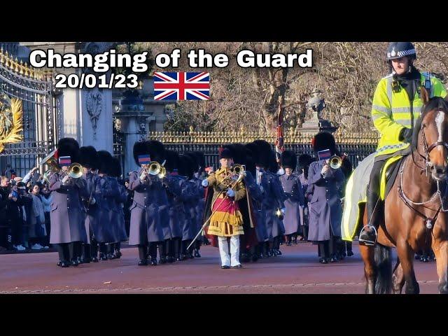 "Return to Barracks" Old Guard leaves Buckingham Palace 20/01/23