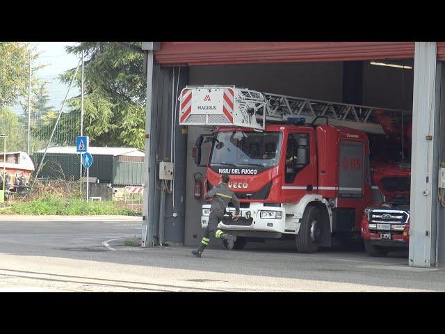 STATION BELLS - Preparazione + partenza APS + AS VIgili del Fuoco Brescia/Brescia fire dept. resp.