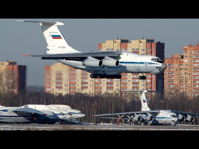 A lot of Il-76. Landings and takeoffs at the Chkalovsky airfield