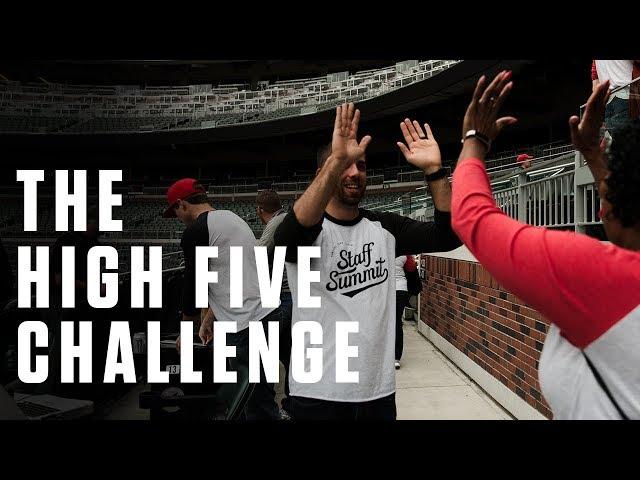 Icebreaker Games for Large Groups: the High Five Challenge