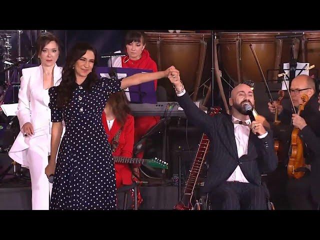 Zara e Federico Martello - Lei è sempre casa tua - "Песня о далёкой Родине" @Road to Yalta, 2021