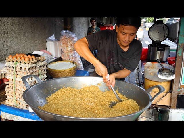 Cooking Masters! Amazing Egg Fried Rice Hawkers in Asia