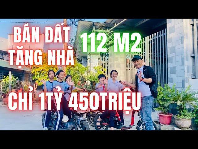 Chỉ 1tỷ450triệu bán đất tặng nhà 112m2 tại Nha Trang đường 8m có thể kinh doanh ( 5m6 x 20m )