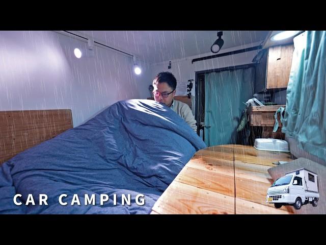 [Car camping in the rain] Solo car camping in the mountains. DIY light truck camper