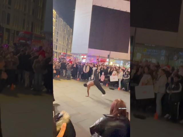 New year vibes in London #london #piccadillycircus #newyear #uk #snowfall