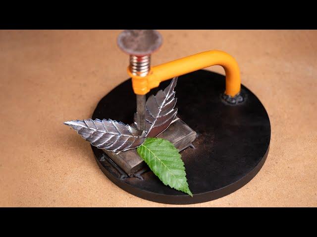 How to Make a Realistic Metal Leaf Ornament