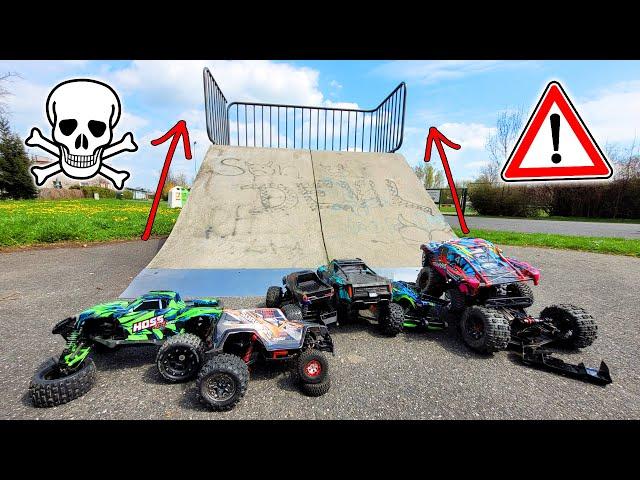 Welches FAHRZEUG ÜBERLEBT am LÄNGSTEN?! - RC Auto Katastrophe im Skatepark...