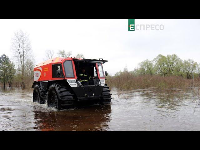 Вулиці стали РІКАМИ: масштаби весняного водопілля в Україні