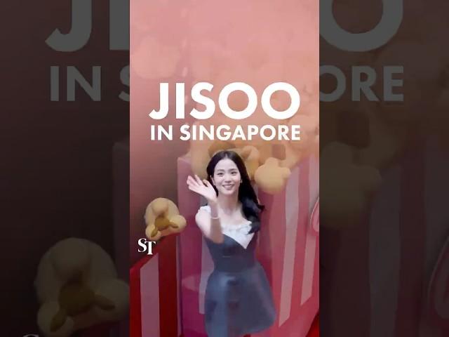 Blackpink’s Jisoo in Singapore for Amortage pop-up store