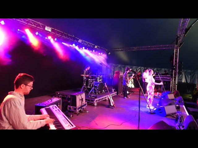 Chloë Beth Rogers & Archie Baker - Missing You (Live @ Tramlines Festival)