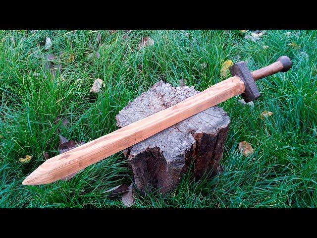 Рыцарский меч своими руками. Меч из дерева.  Wooden Sword