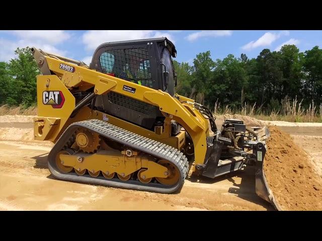 Cat® Skid Steer and Compact Track Loaders D3 Series | At Work