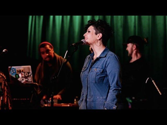 Valerie - Jess Merritt and the Understorey (song by the Zutons)