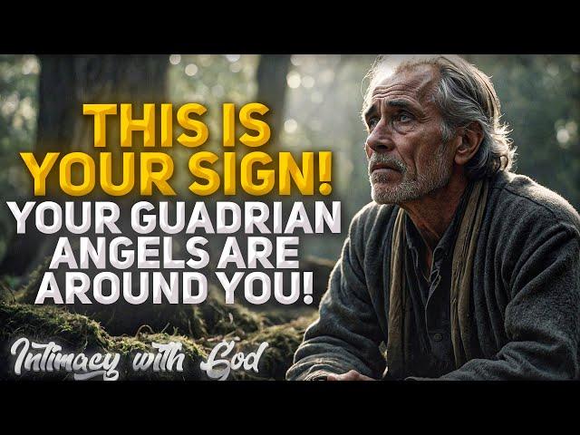 8 CLEAR Signs Angels Are AROUND You! (Christian Motivation)