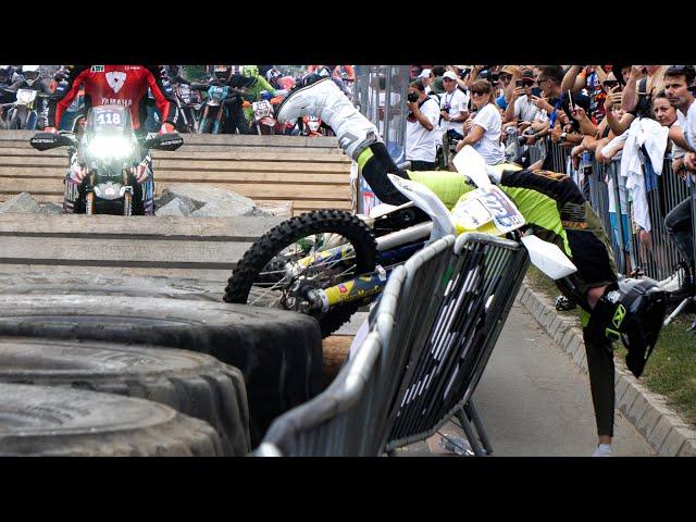 Red Bull Romaniacs 2024  Prolog in the City | CRASH & SHOW