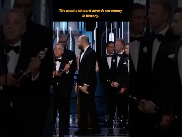 Why the Oscars' Best Picture Blunder Wasn't Beatty & Dunaway's Fault #WillSmith #Moonlight #LaLaLand