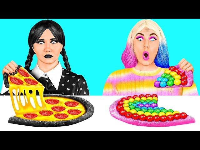 كيفية صنع قوس قزح عملاق و بيتزا أسود التحدي مع ال Wednesday Addams FUN FOOD