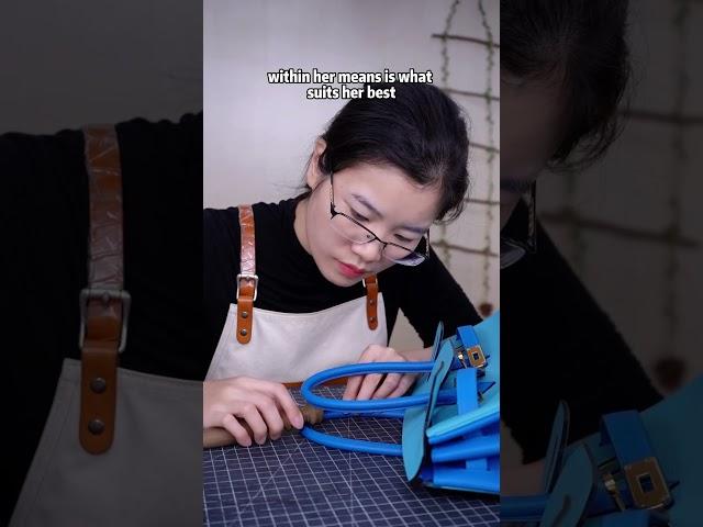 High-end handcrafted leather bag, can customize any color, do you love it?