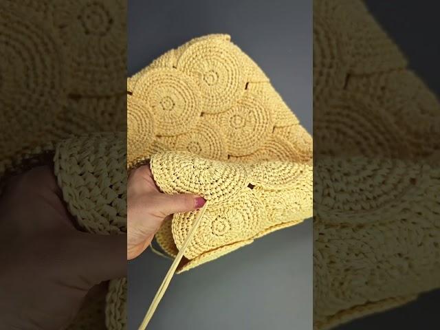 Курс по вязанию сумки Target доступен на сайте www.crochet-style.ru