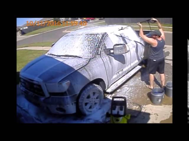 Sun Joe Pressure Washer with Foam Cannon