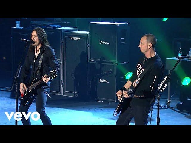 Alter Bridge - Broken Wings