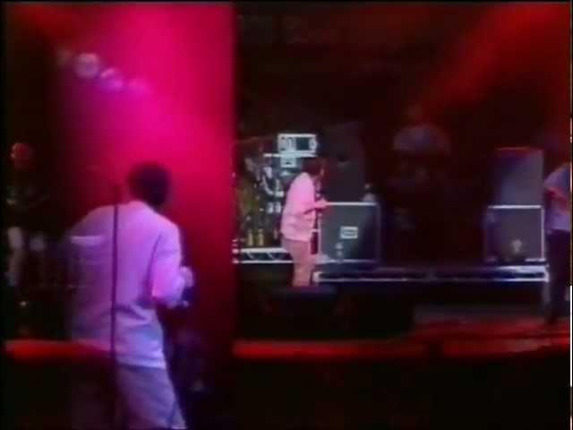 Happy Mondays - Dennis &  Lois (Live Manchester Music Festival 1991)