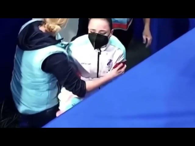 kamila valieva was so sad and almost fainted, 2022 Winter Olympic after final result