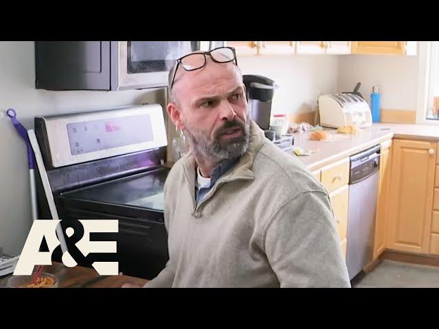 Intervention: Travis Uses Crack To Fuel His Workaholism | A&E