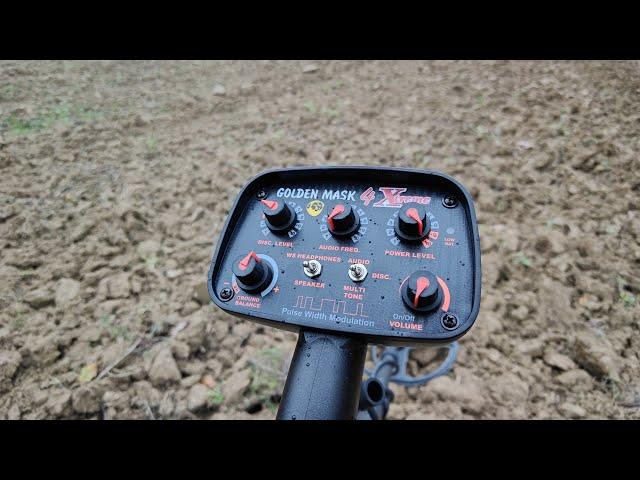  GOLDEN MASK 4 XTREME  DEPTH TEST e RICERCA VERA #metaldetecting ( UN MOSTRO ) 