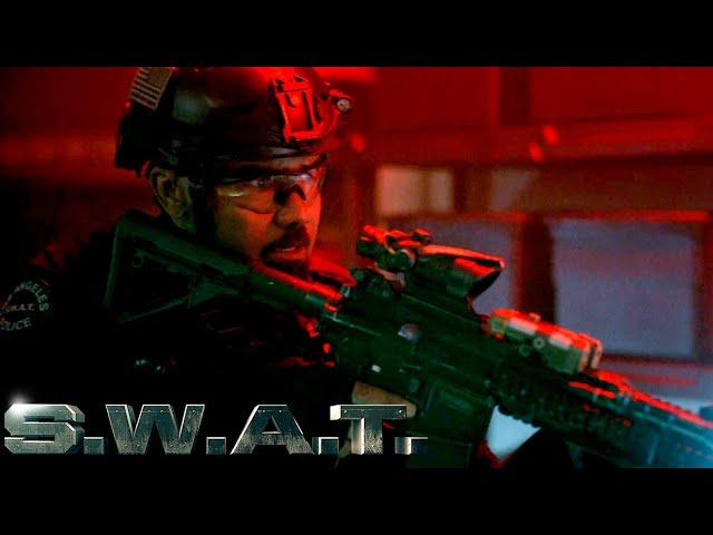 S.W.A.T. | Hondo Saves Deacon's Life