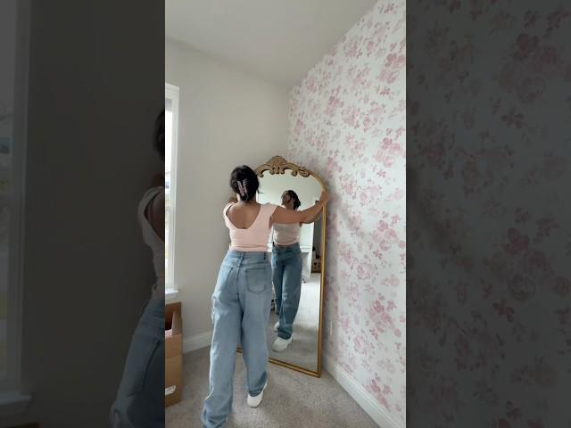 GIRLY SETTING UP MY DREAM BEAUTY ROOM