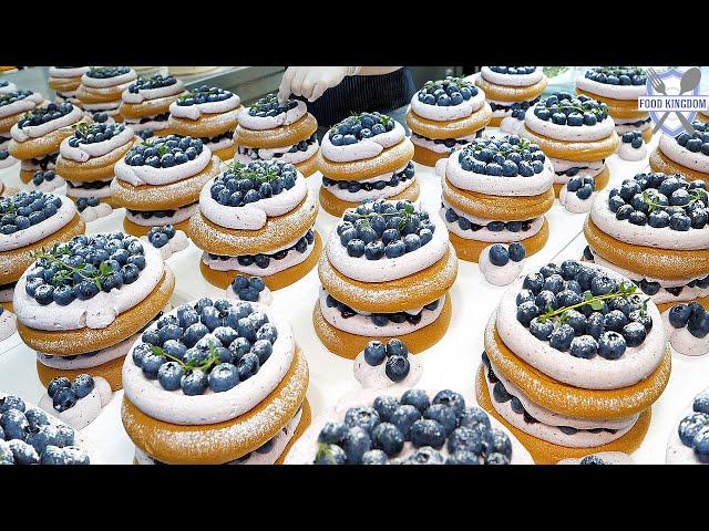 Delicious Dessert Process! Yogurt Cream Cake Made with Sweet blueberry / Korean Dessert Factory