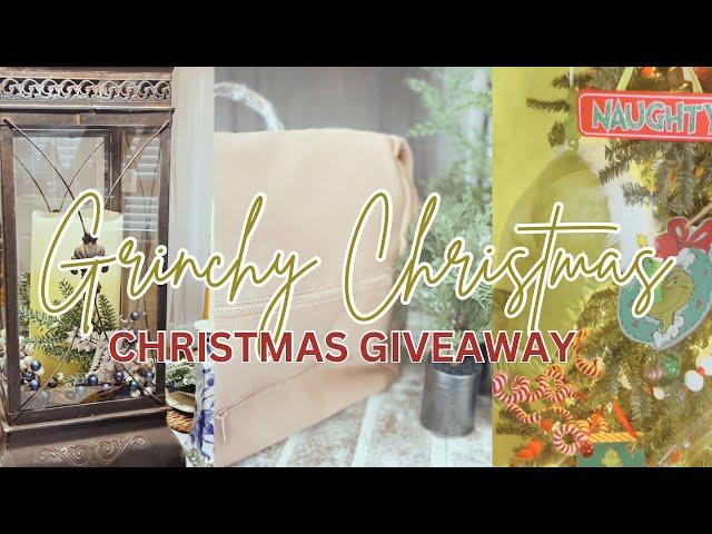 GRINCHY CHRISTMAS AT MOMS | CHRISTMAS GIVEAWAY | OMANMOLI BAG