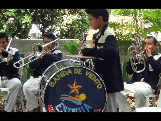 La suavecita - Banda de viento Estrella de Ahuatitla Oriz. Hgo.