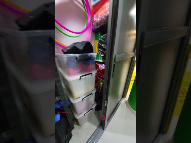 趟門設計小型雜物房 @時代企業 Tel:21480277  #儲物房 #storeroom  #officefurniture #雜物房設計 #趟門例子 #裝修