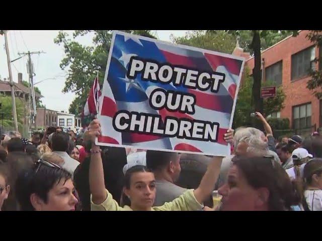 Another large protest held at NYC migrant shelter