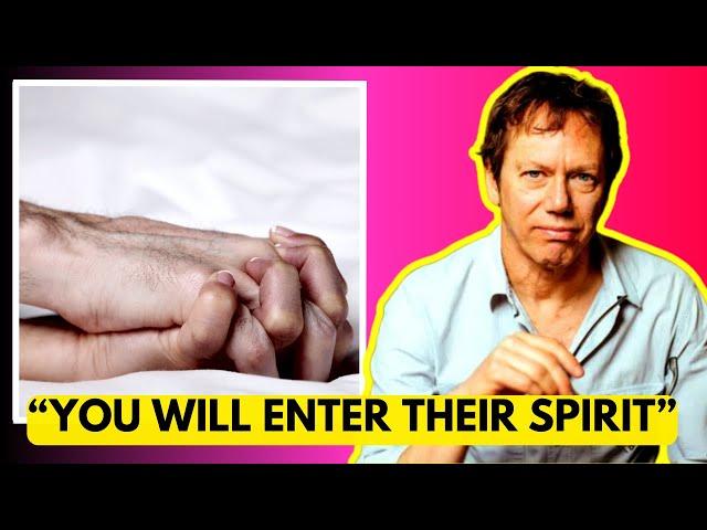 How To Seduce Women | Robert Greene Reveals The Art of Seduction