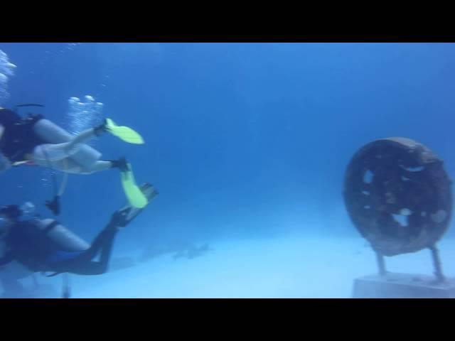 TouchDiving ทริปสิมิลัน "บรรยากาศประติมากรรมเกาะ 4 สิมิลัน"