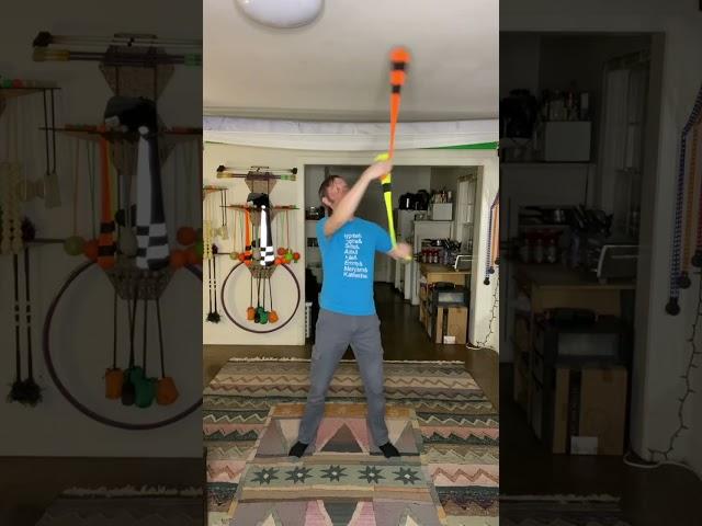 Poi antibrids and point isolations ftw!  #PoiSpinning #FlowArts #Shorts