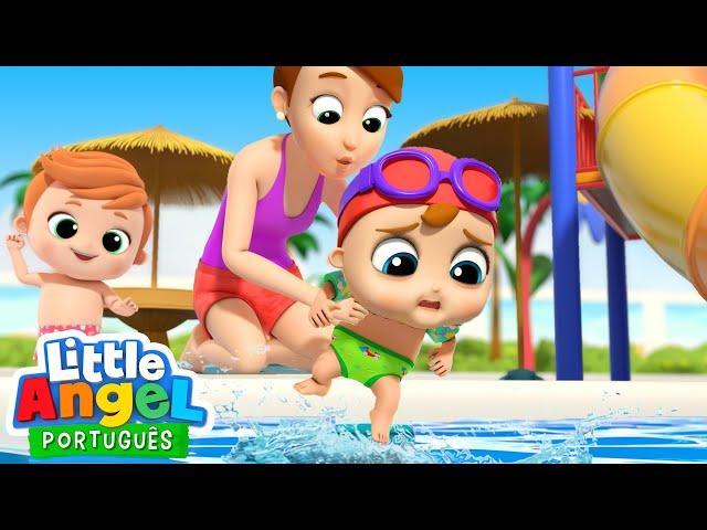 Joãozinho Aprende a Nadar na Piscina!  | Canal do Joãozinho - Little Angel Português