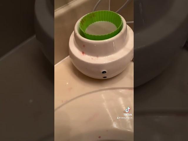 LIFE HACK! Scentsy Wax Melter. #lifehack #lifehacks #lifehacking #lifehacker #hacks #lifetips #diy