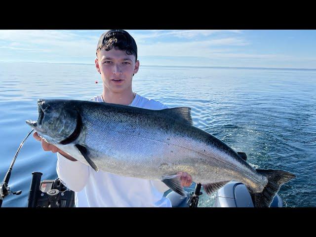 Lake Ontario Salmon Fishing (Mid-July Action)