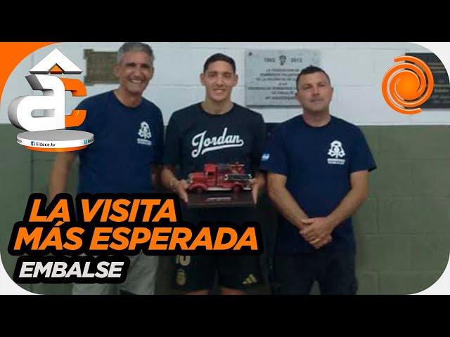 GRAN GESTO: Nahuel Molina visitó Bomberos de Embalse y llevó regalos