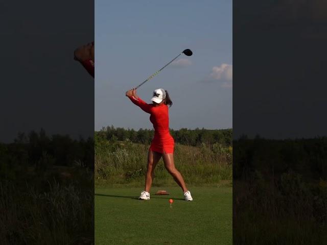 No.1 Long Hitter Beauty Golfer "Cassandra Meyer" Fantastic Swing Motion & Slow Motion 2024