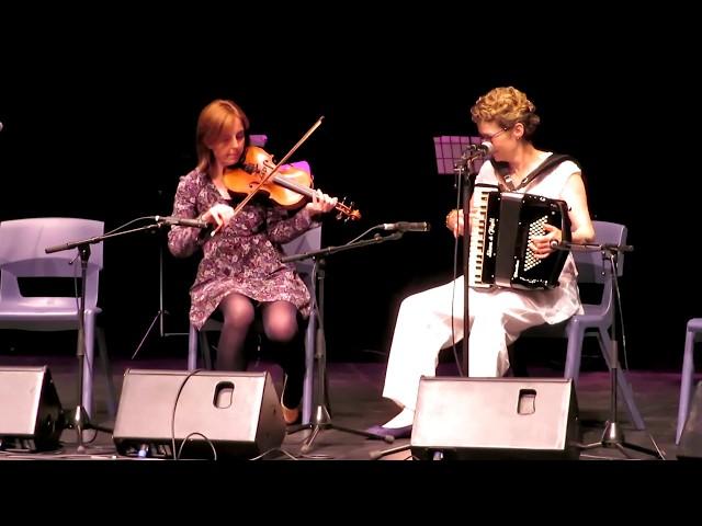 Jennifer Wrigley & Karen Tweed - Cape Breton Fiddlers Welcome to Shetland set